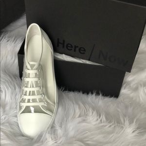 Brand New Never Worn Here/Now Vivi US 10